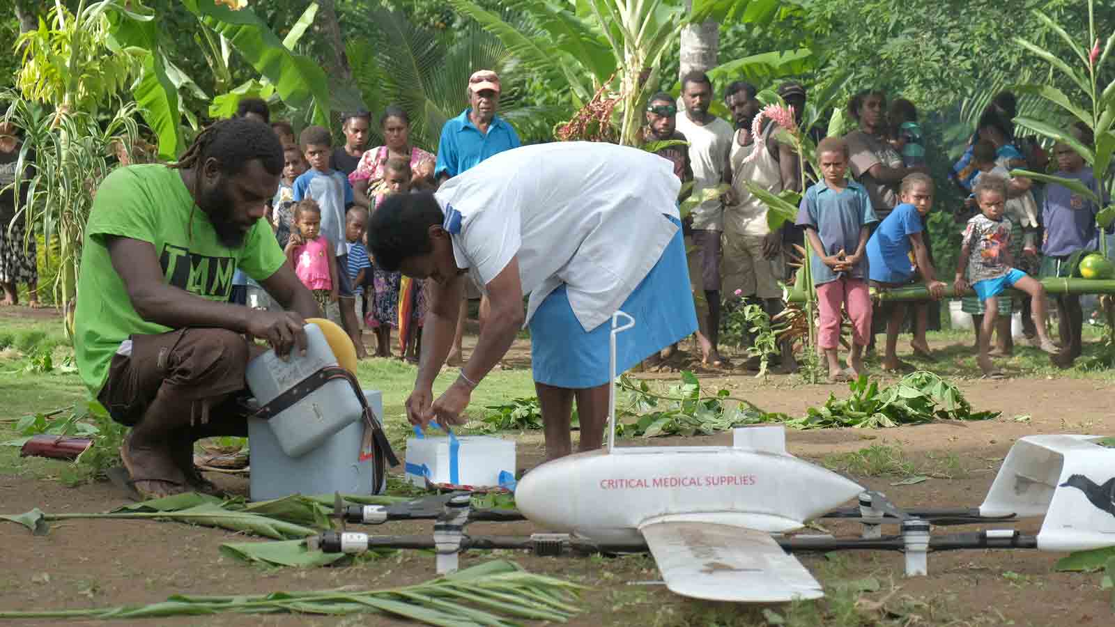 Community packing medicines for drone